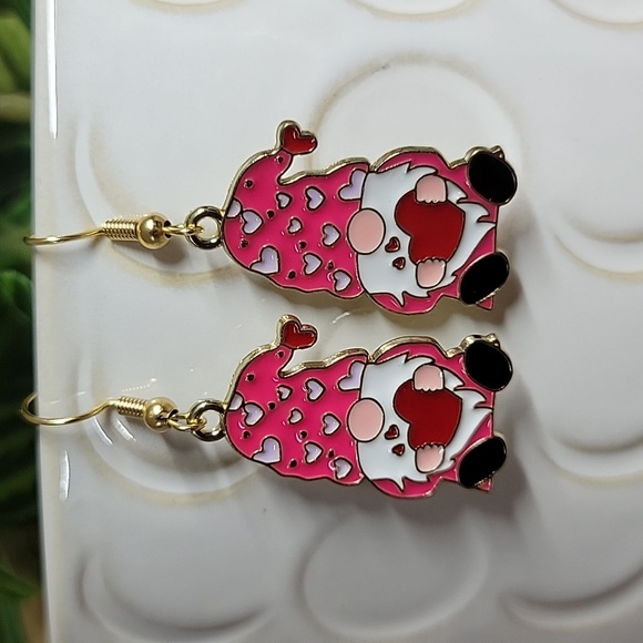 Pink Heart Valentine Gnome Earrings - Picture 4 of 7